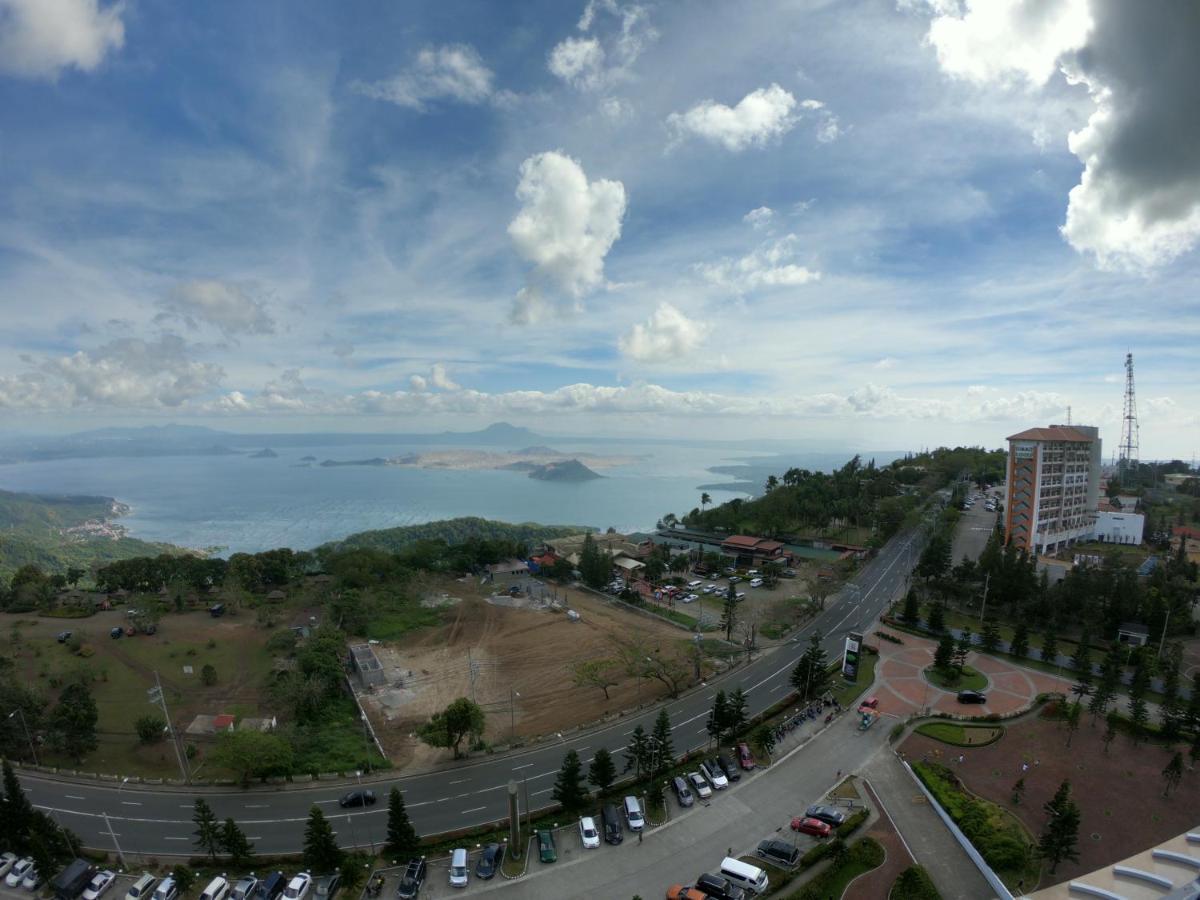 Breezy Nest Staycation At Wind Residences Tagaytay Tagaytay City Buitenkant foto