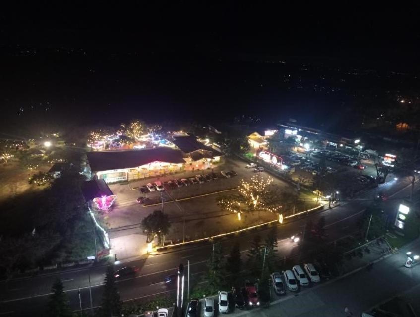 Breezy Nest Staycation At Wind Residences Tagaytay Tagaytay City Buitenkant foto